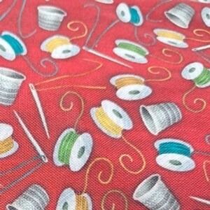 QT Fabrics‎ Sewing Spools Fabric Red Crafting Quilting Cotton 2 Yards
